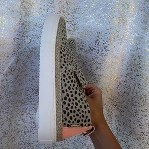 Cheetah print hey dudes!